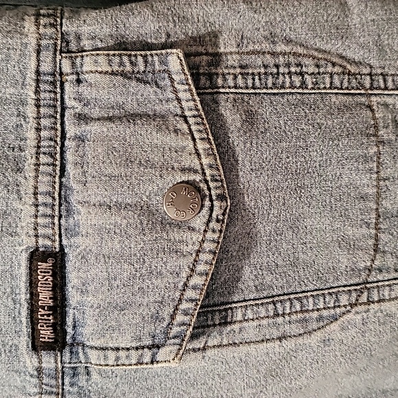 HARLEY-DAVIDSON WOMEN'S LONG SLEEVE DENIM SHIRT - Picture 4 of 8